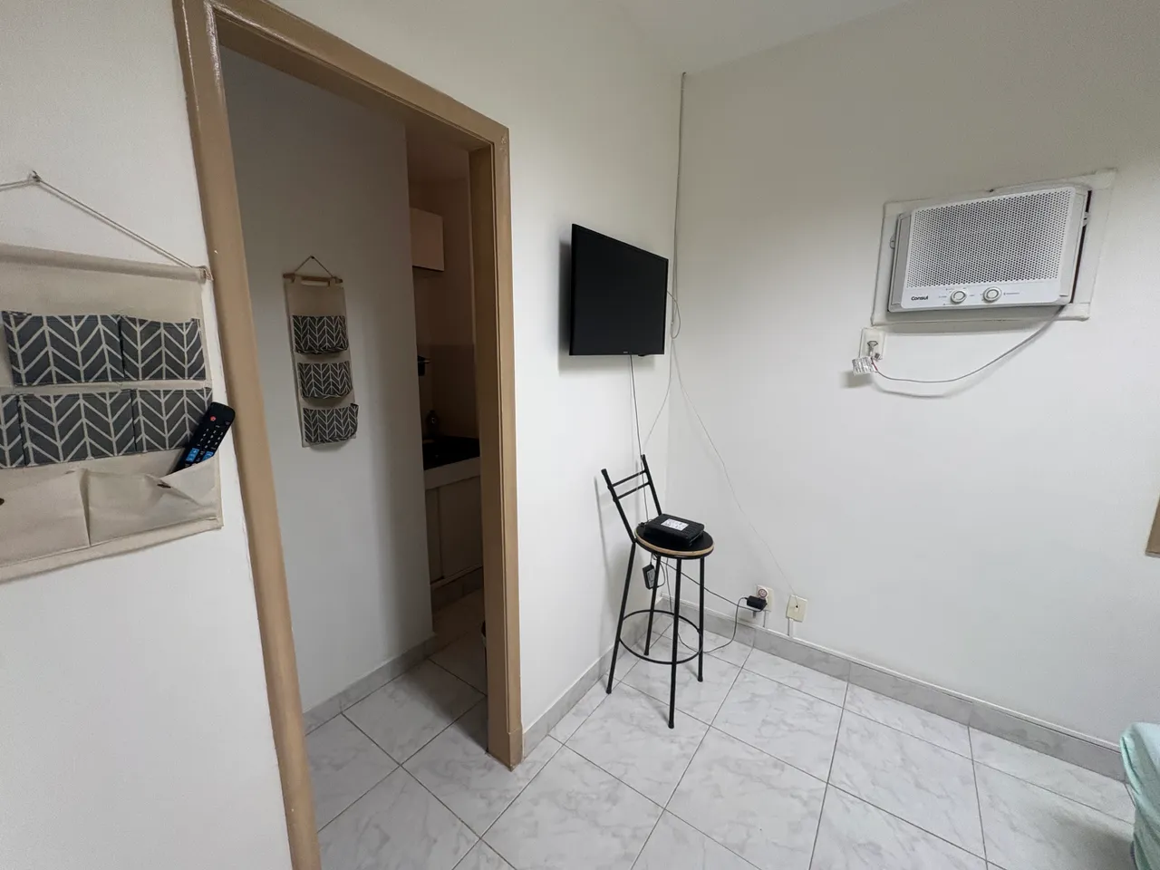 Studio com espaço de home office, Centro — photo 15