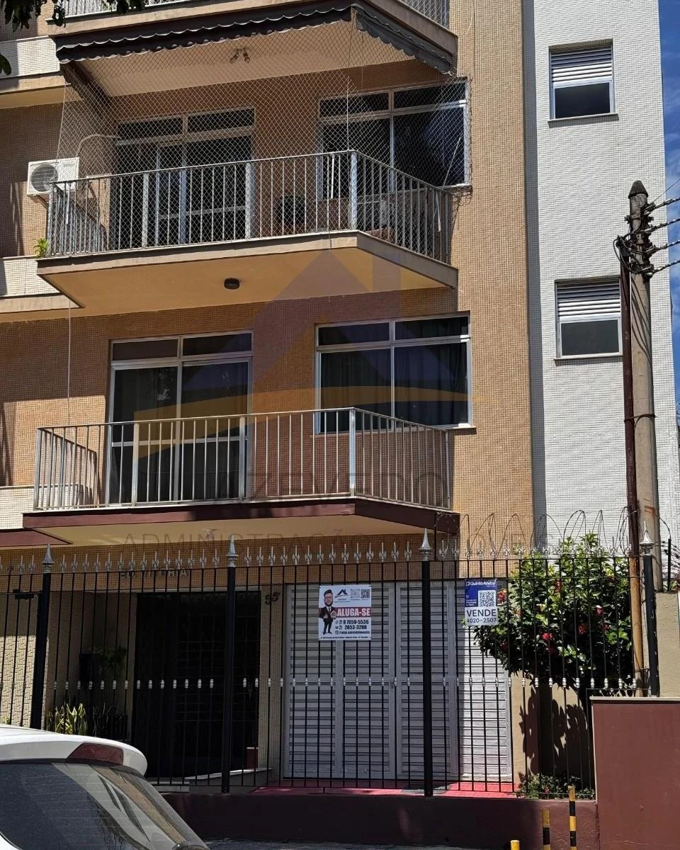 2-bedroom apartment with balcony and suite bathroom — photo 11
