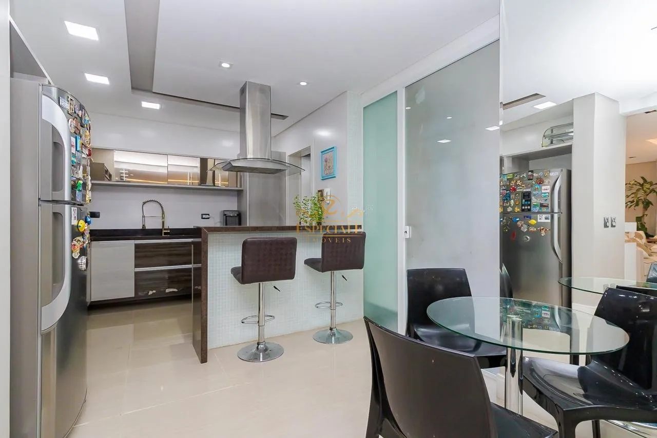 Furnished house with 4 bedrooms and 5 bathrooms in a condo — photo 7