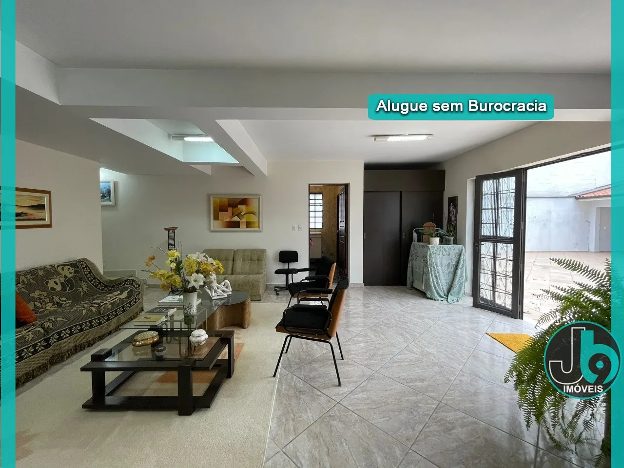 Furnished house with 5 bedrooms and 2 bathrooms — photo 43