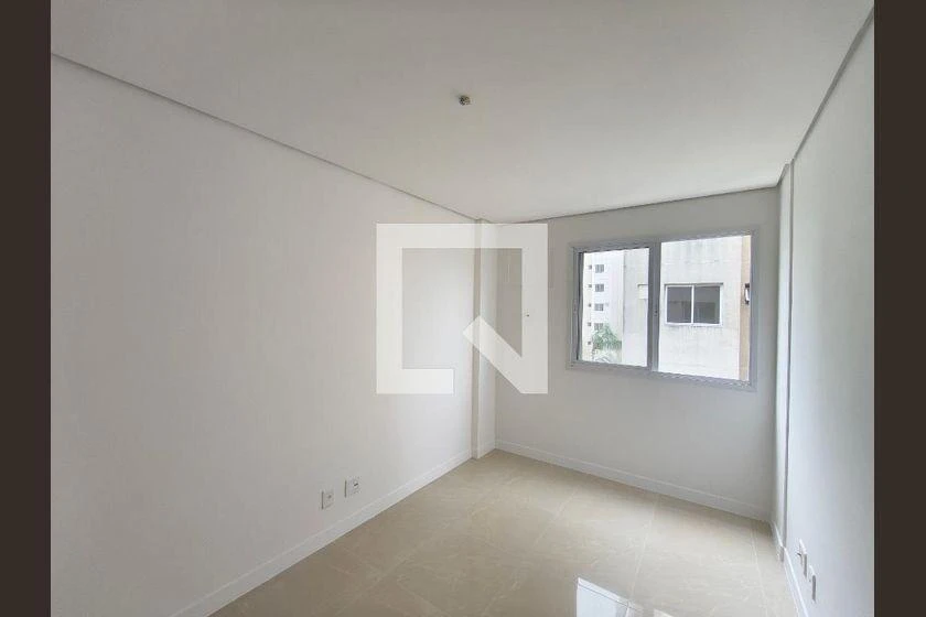 73 m² apartment with a balcony and 3 bedrooms — photo 35