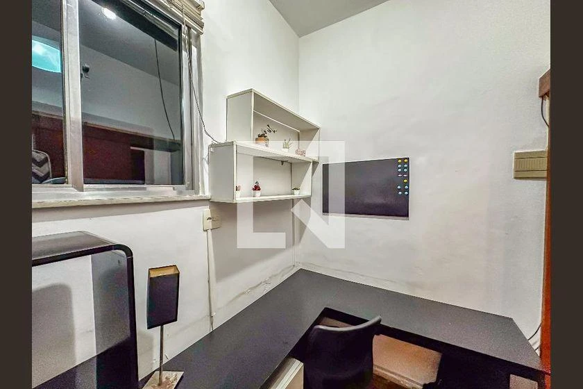 96 m² apartment with 3 bedrooms and a separate kitchen — photo 38