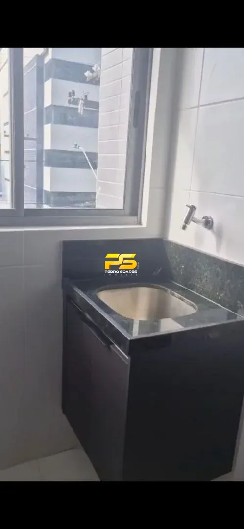 60 m² apartment with 2 bedrooms, 2 bathrooms and no parking — photo 11