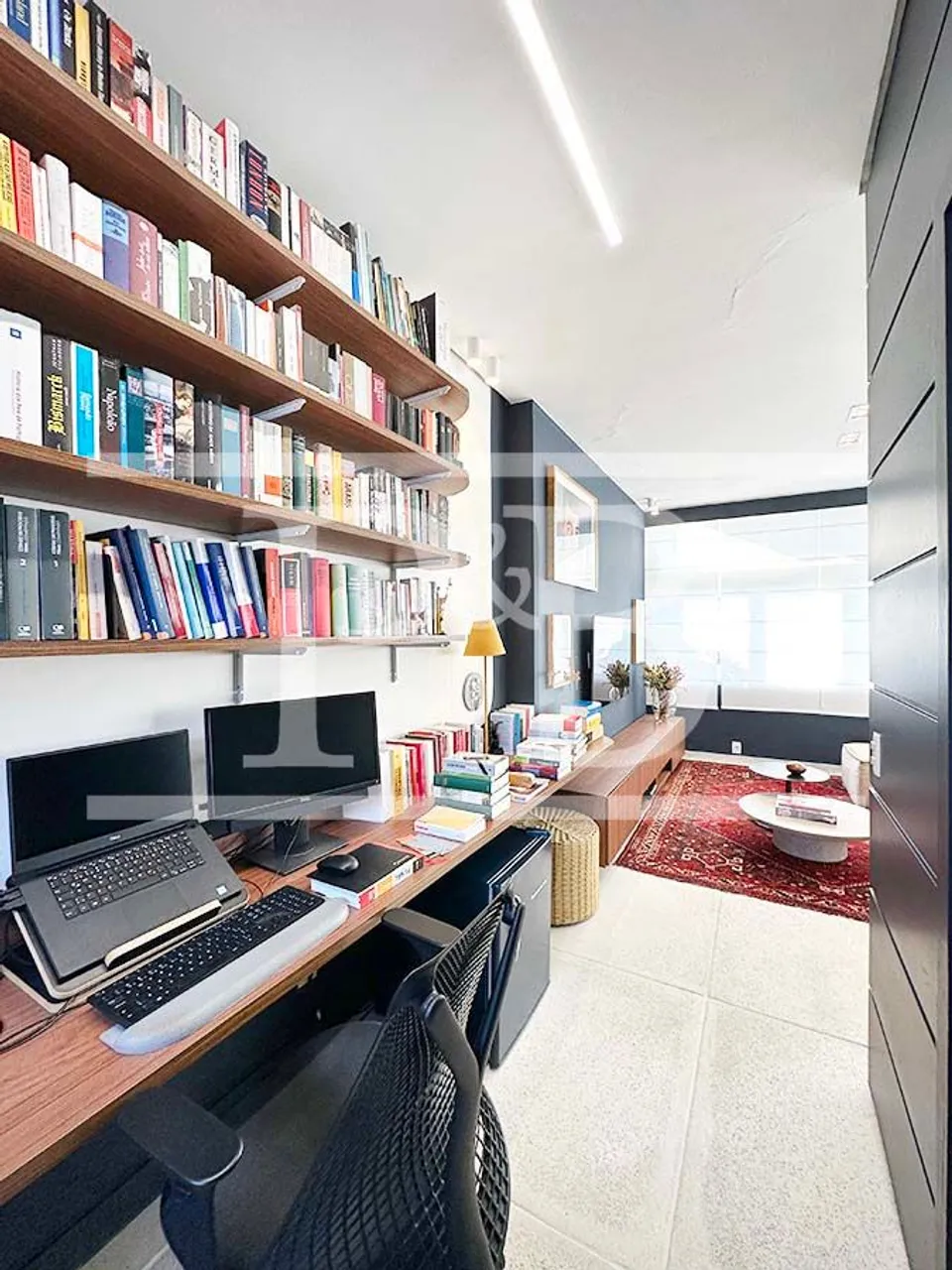 Penthouse with 2 bedrooms, 3 bathrooms and 160 m² — photo 18