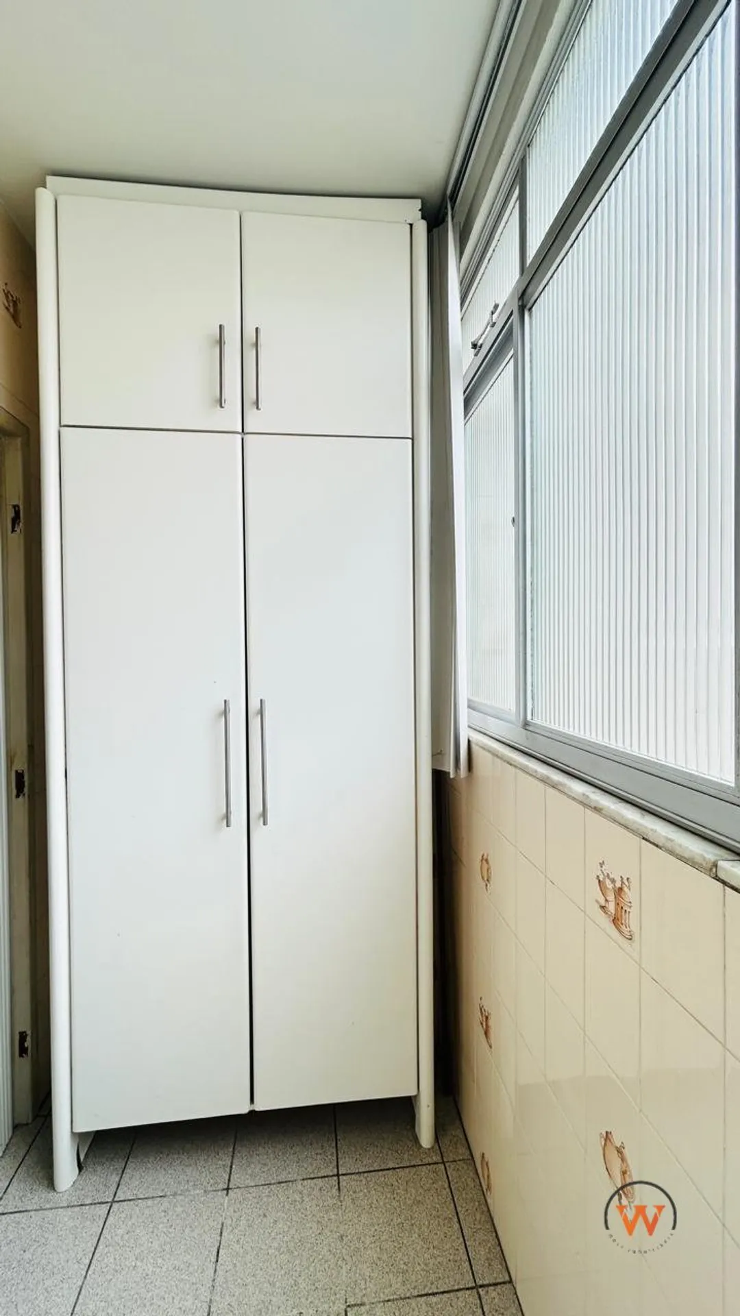 3-bedroom apartment with a separate kitchen and pets — photo 7