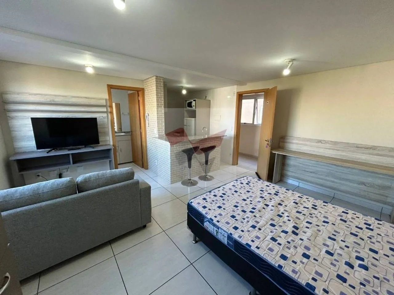 Furnished 42 m² studio in Curitiba — photo 7