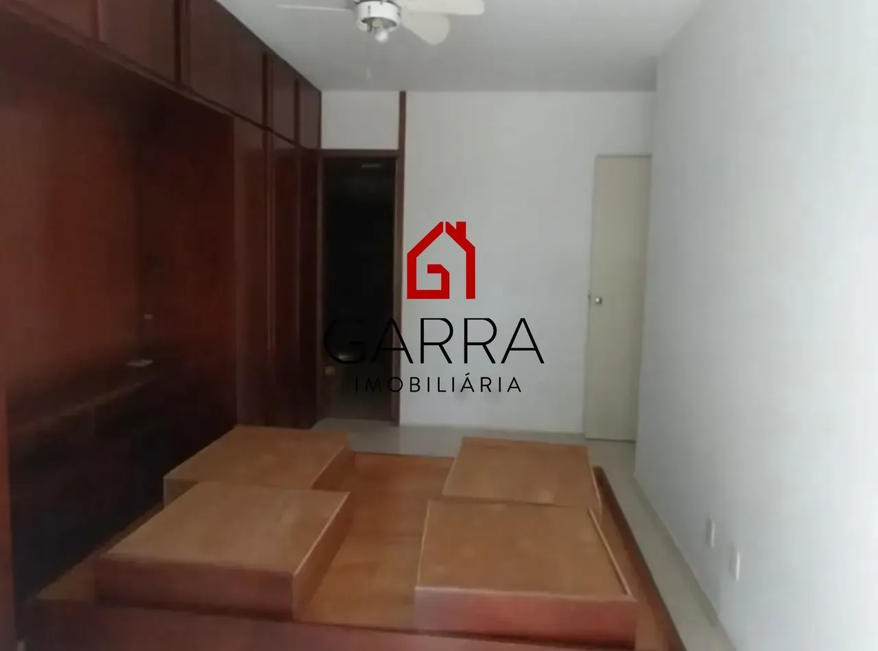 101 m² apartment with 2 bedrooms and 3 bathrooms — photo 4