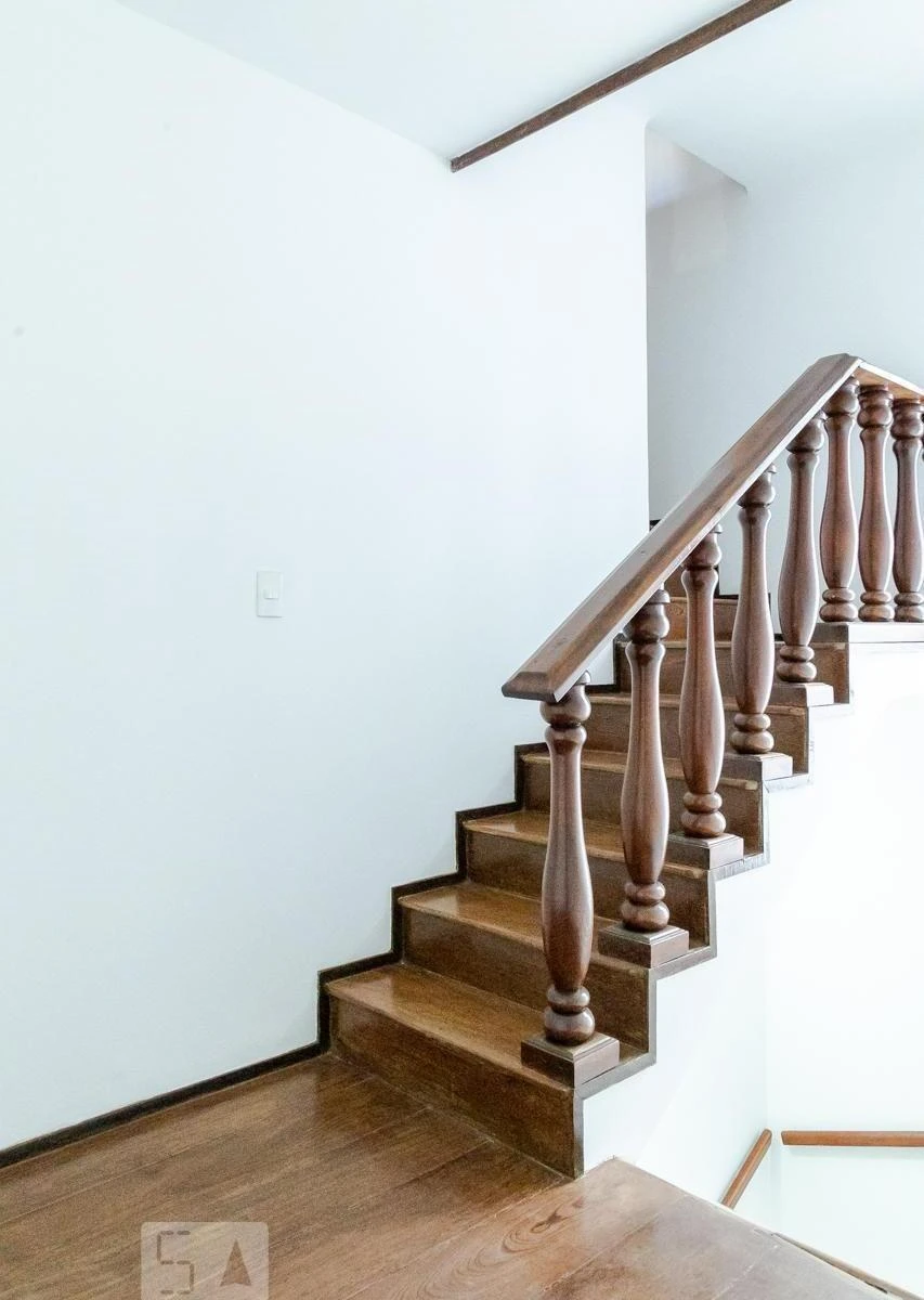 Rental house with 3 bedrooms and 267 m² — photo 47