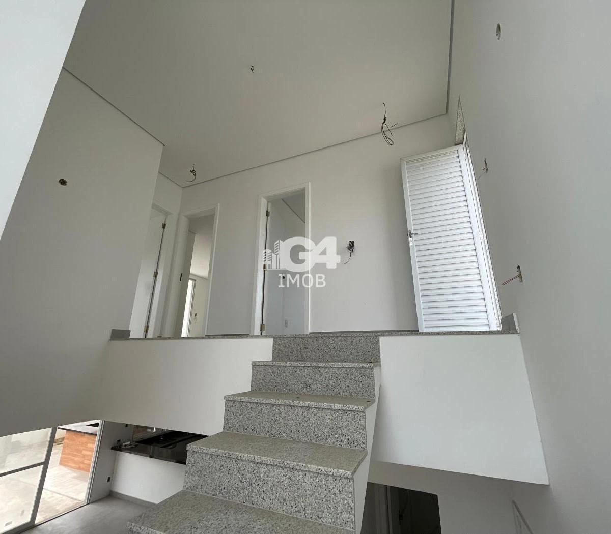 3-suite house with 200 m² and 2 parking spaces — photo 18