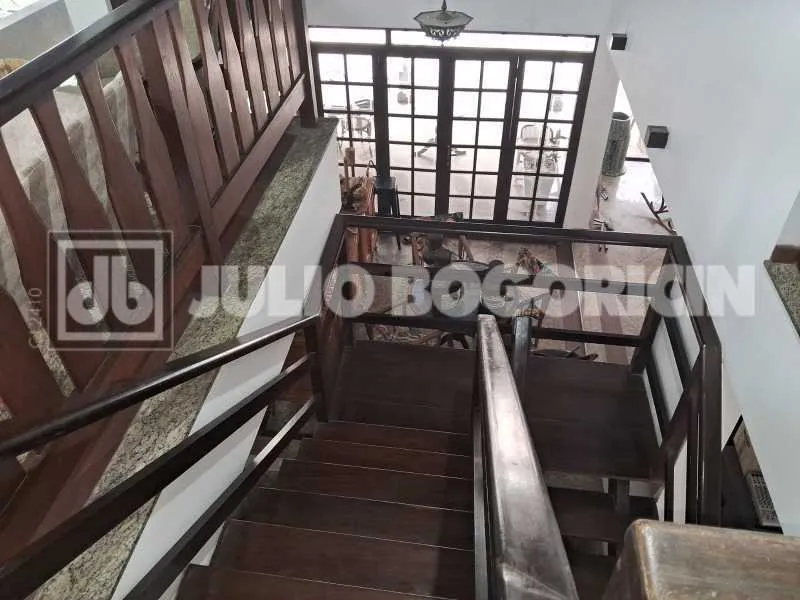 Residential house with 3 bedrooms and 4 bathrooms — photo 19