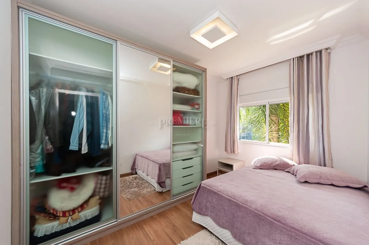 Furnished 270 m² house with 4 bedrooms and open kitchen — photo 35