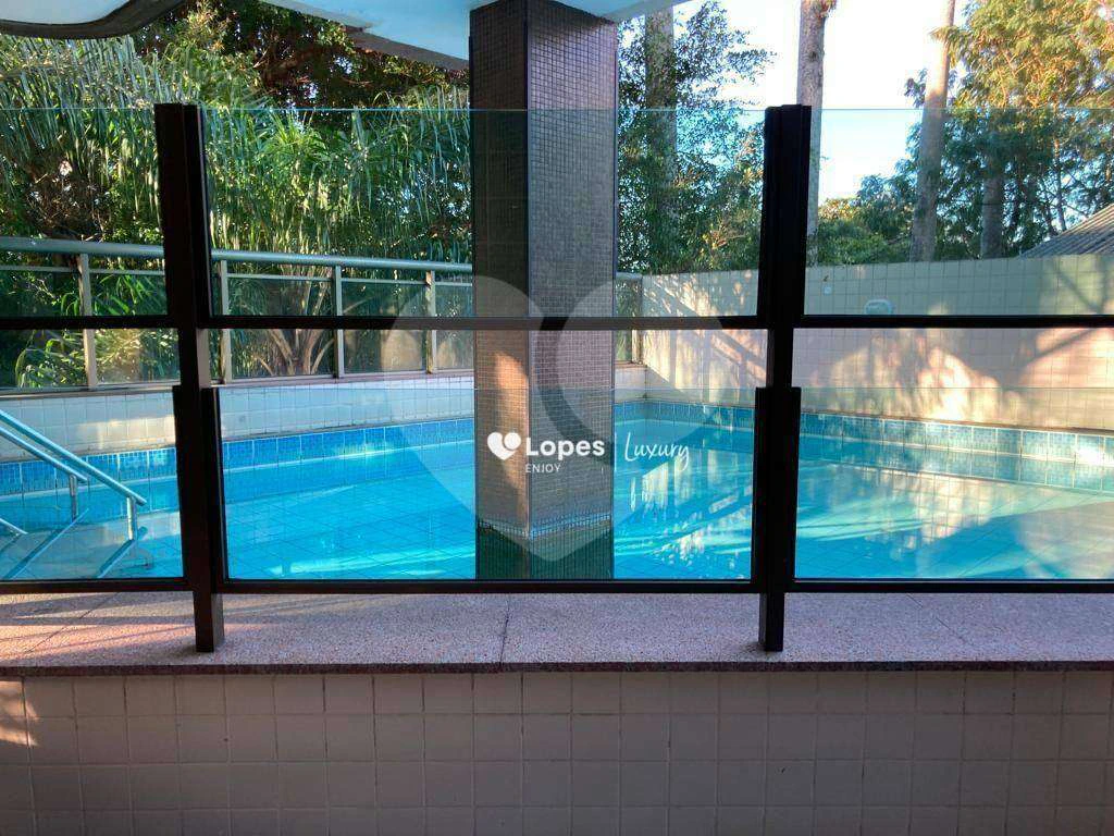 158 m² duplex penthouse with 3 bedrooms and 4 bathrooms — photo 16