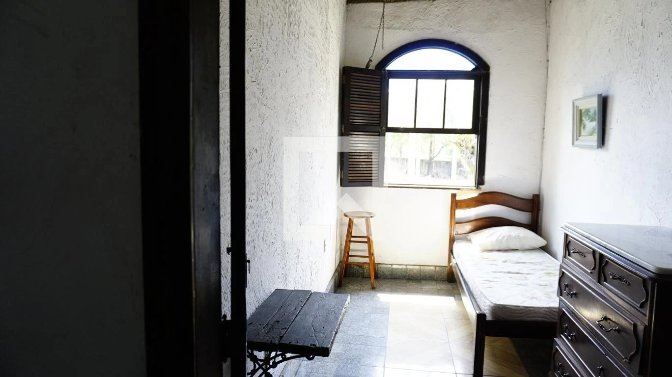 Apartamento amueblado de 2 dormitorios con balcón — photo 15