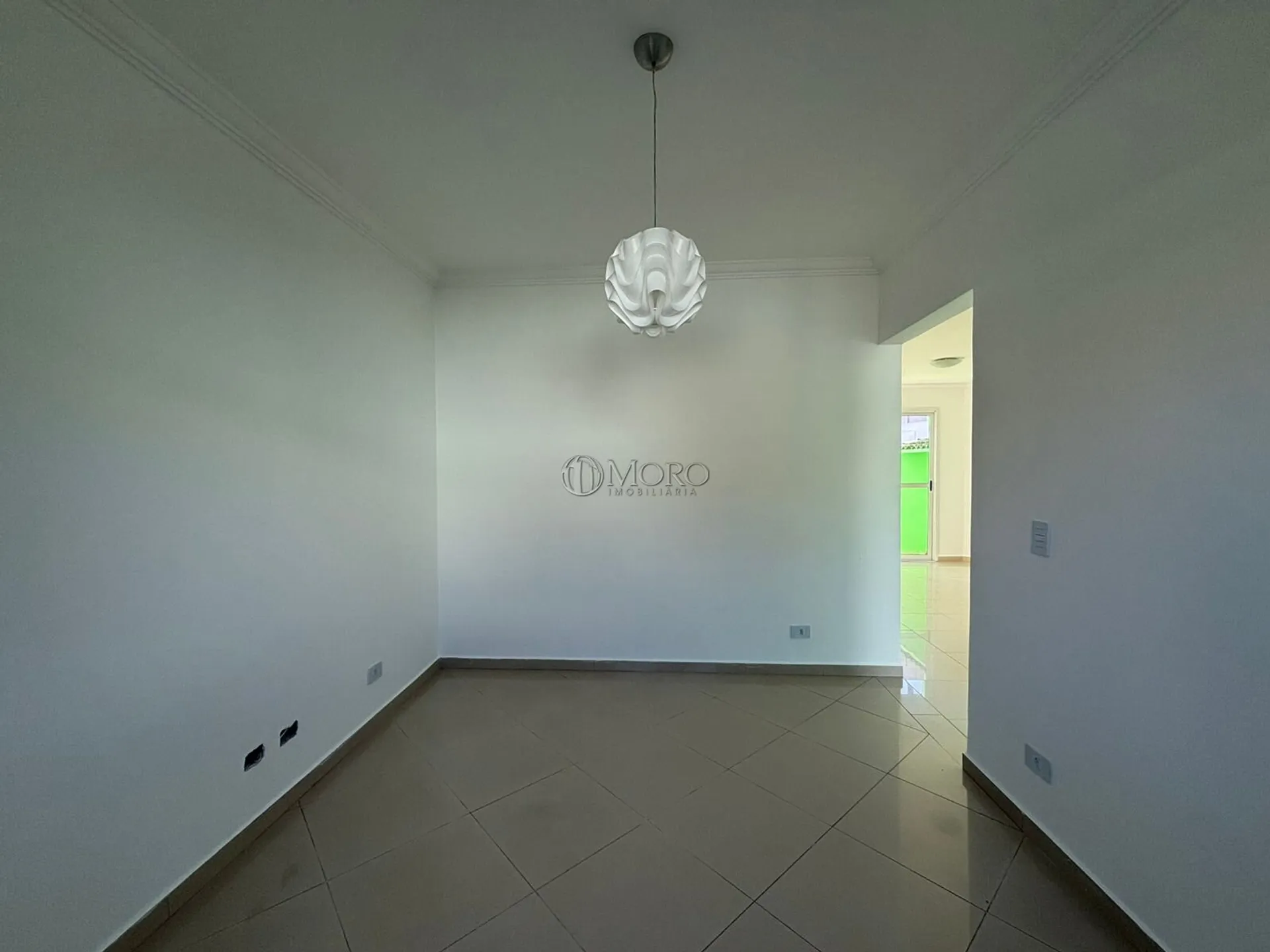 Townhouse with a closed kitchen and 3 bedrooms — photo 15