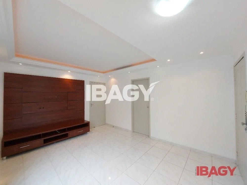 Apartamento de 61 m² com 2 dormitórios e 1 vaga