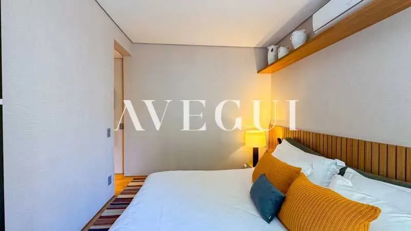 Furnished apartment with 3 bedrooms and 5 bathrooms — photo 14