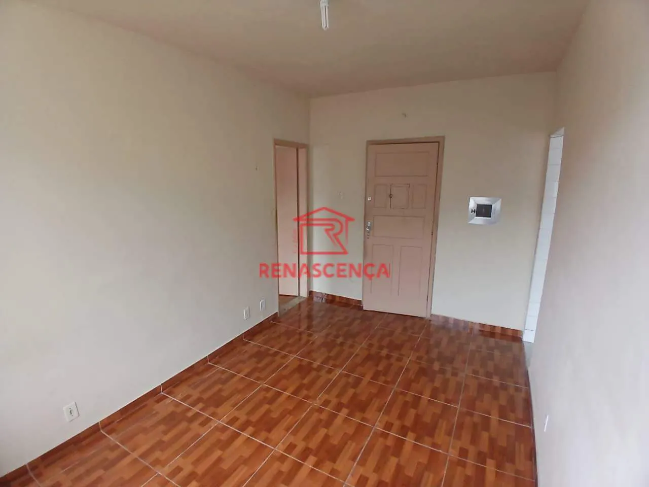 Unfurnished 1-bedroom apartment with closed kitchen — photo 19