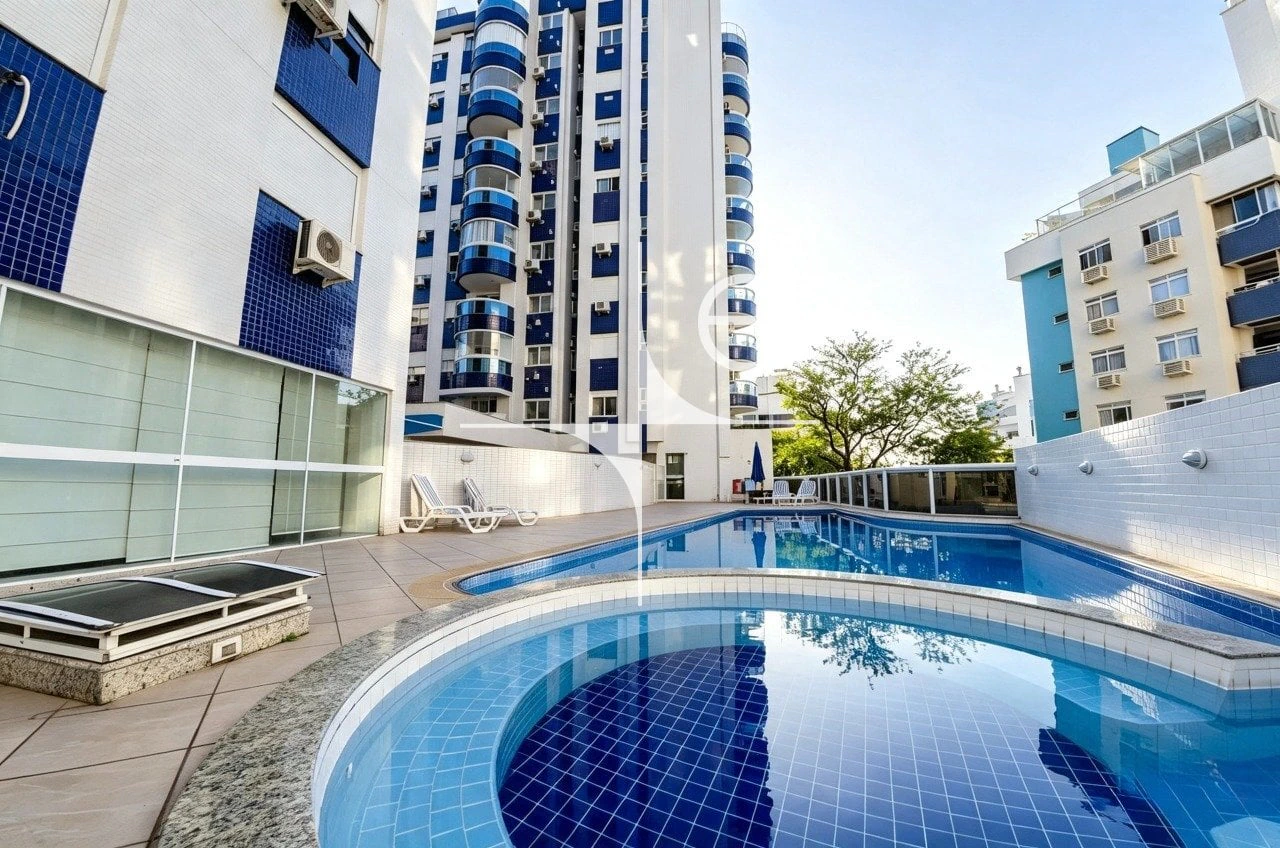 Furnished apartment, 85 m², with a glass-enclosed balcony — photo 20