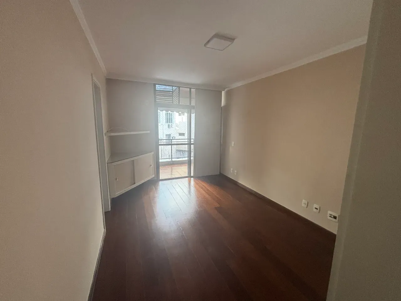 3-bedroom apartment with en-suite and balcony — photo 9