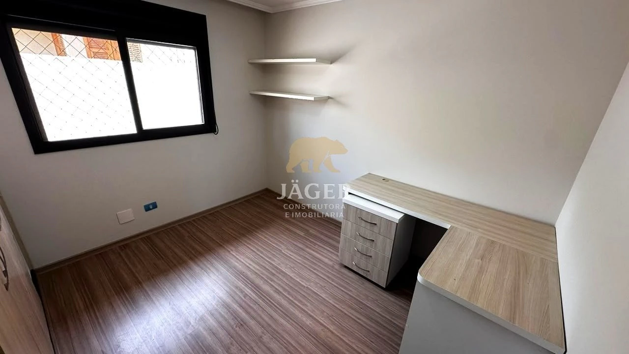 3-bedroom house with a home office — photo 7