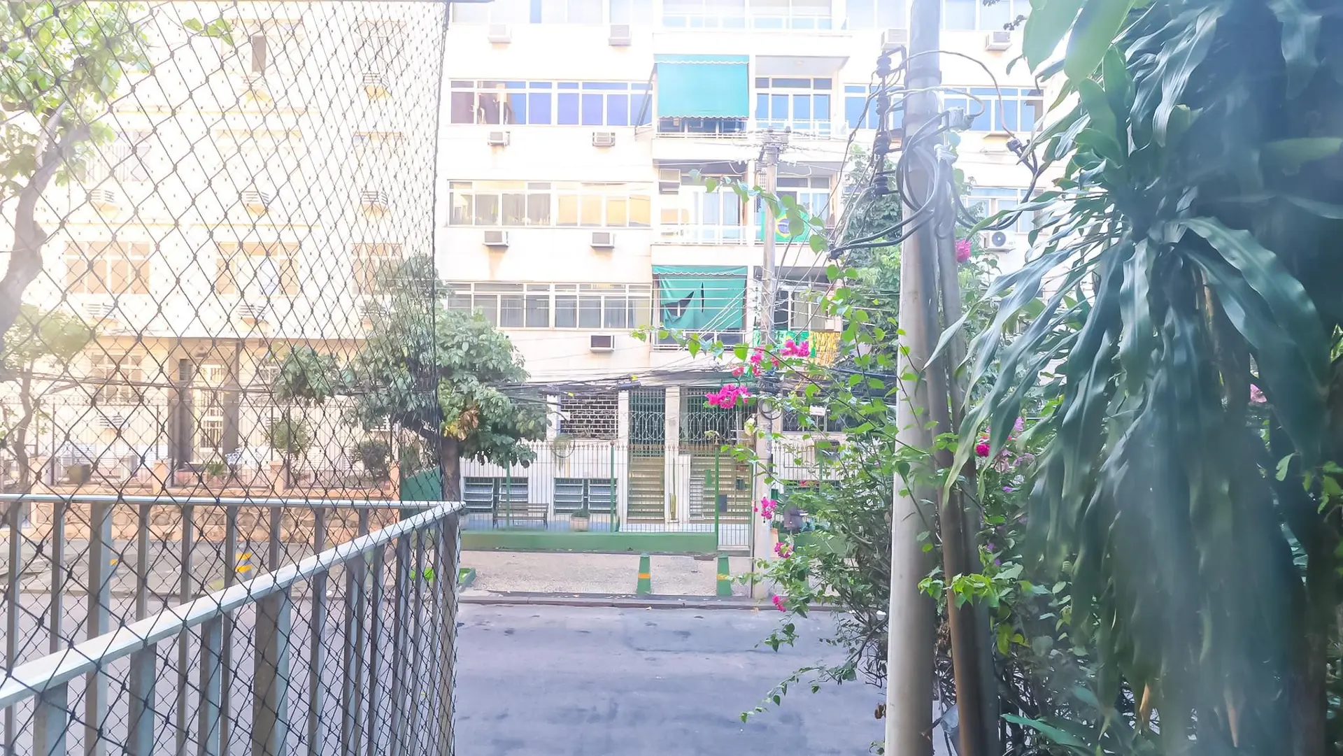 Apartamento com 2 quartos, varanda e cozinha equipada — photo 9