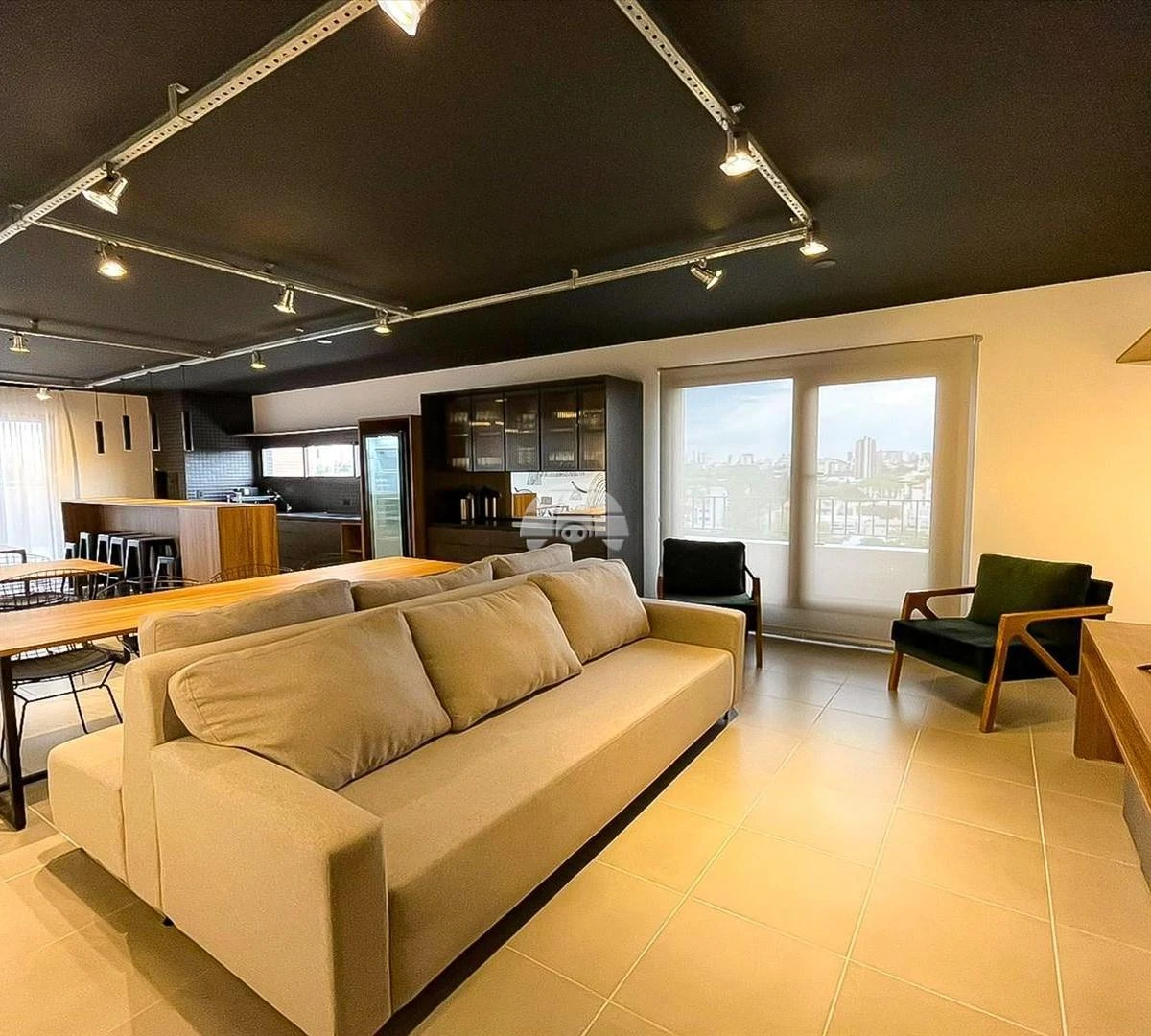 Furnished apartment, 31 m², with floor-to-ceiling windows — photo 15