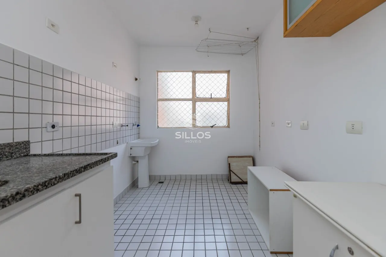 Квартира 113 м² с 3 спальнями и балконом — photo 10