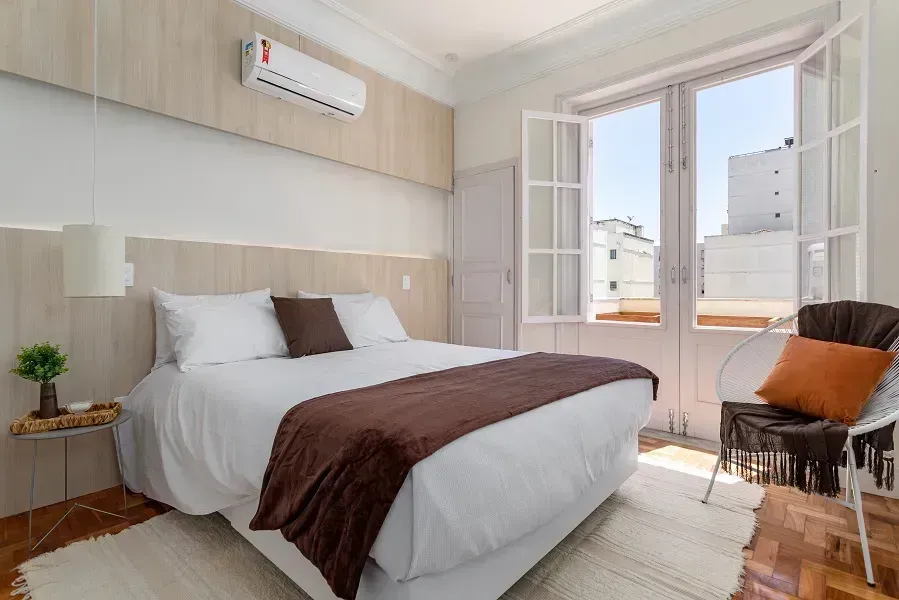 Unfurnished apartment with 3 bedrooms and 3 bathrooms — photo 38