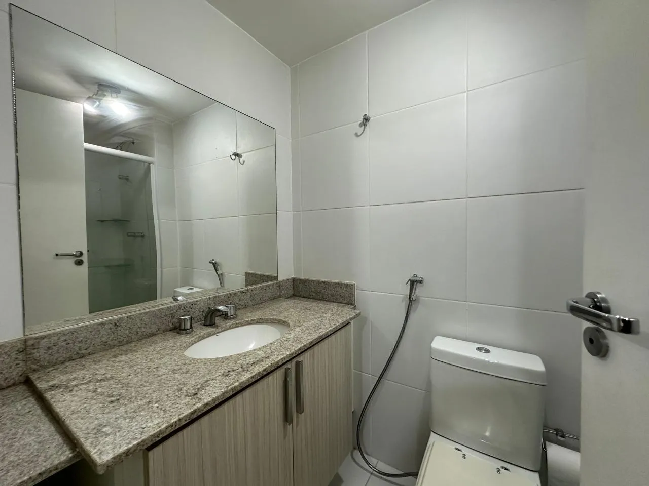 Furnished 69 m² apartment with 2 bedrooms and 2 baths — photo 5