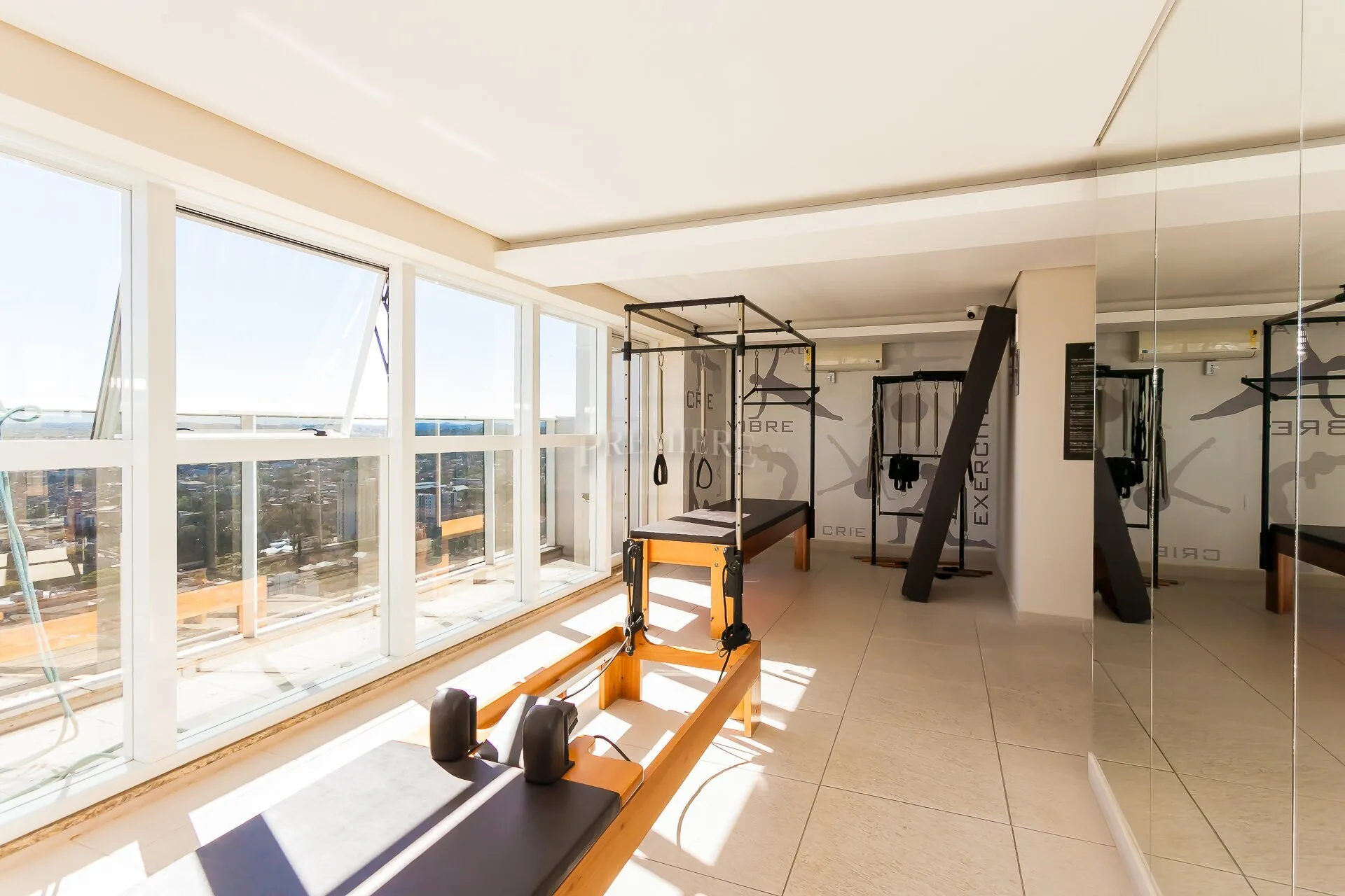 One-bedroom apartment with a washing machine in Curitiba — photo 7