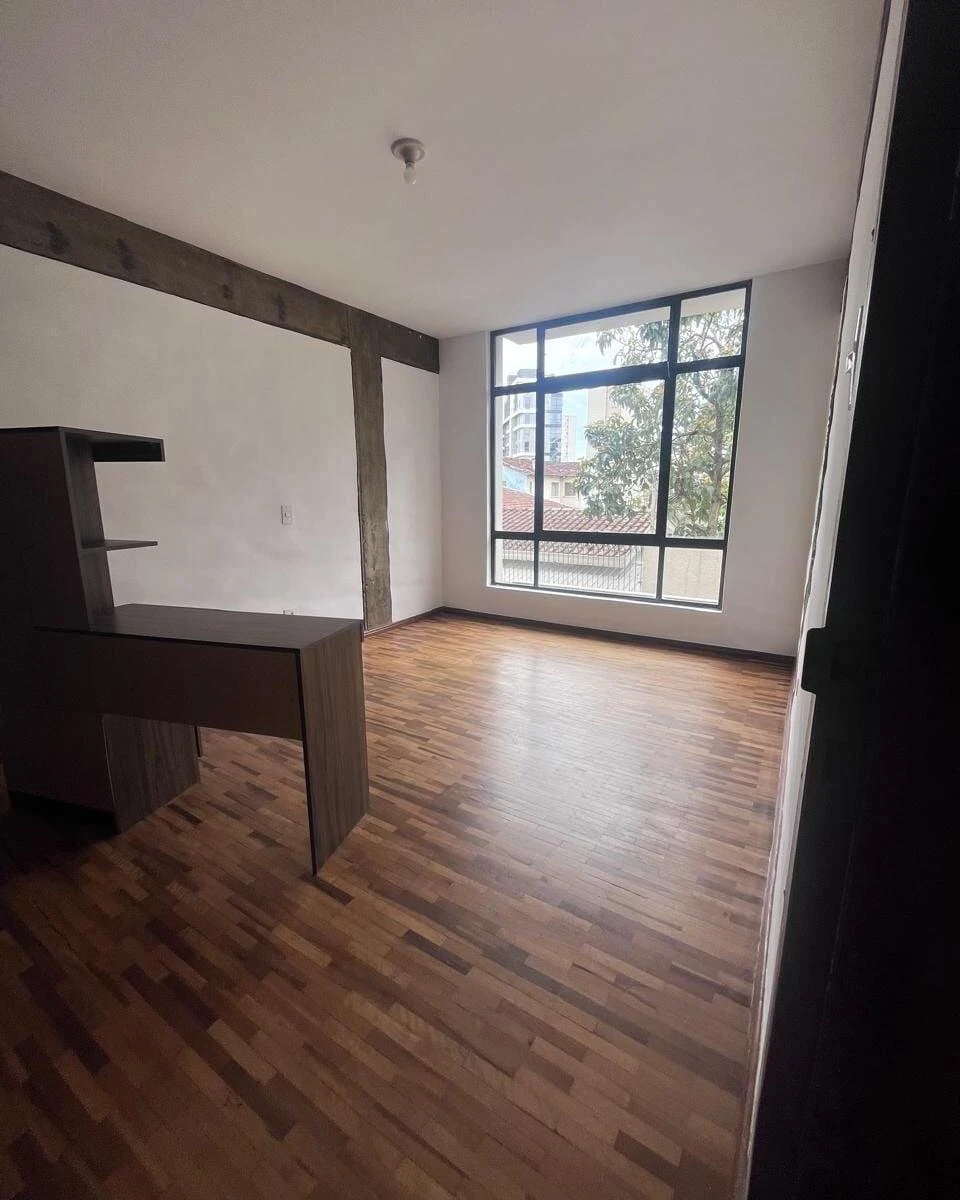4-bedroom apartment with a home office in Curitiba — photo 9