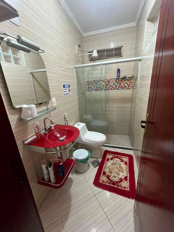 Casa com 3 quartos e 2 banheiros, 170 m² — photo 10
