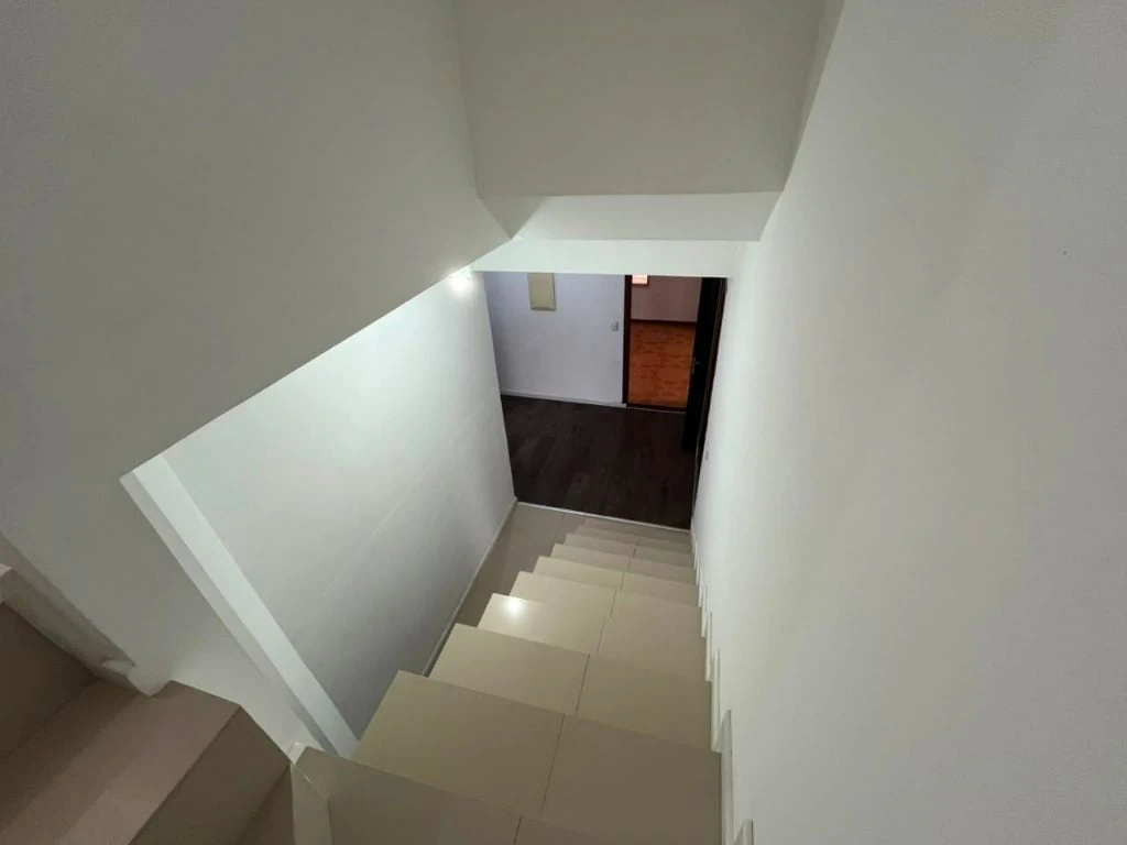 Casa de 190 m² con 5 dormitorios y 3 plazas de garaje — photo 23
