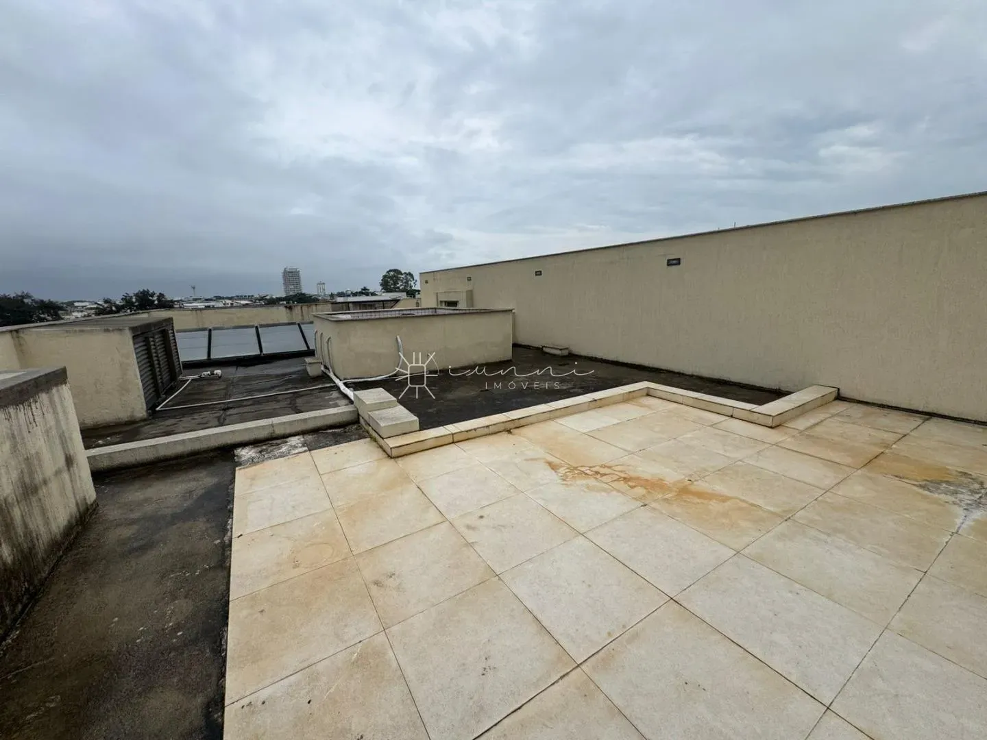 Apartamento com 4 quartos e 5 banheiros com terraço — photo 22