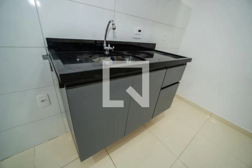 Unfurnished 2-bedroom apartment with 1 parking spot — photo 11