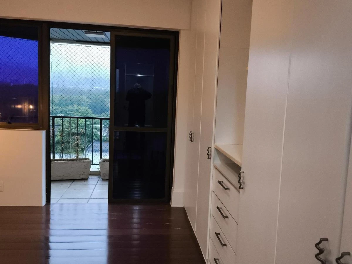 Apartamento de 140 m² com varanda fechada e 3 quartos — photo 29