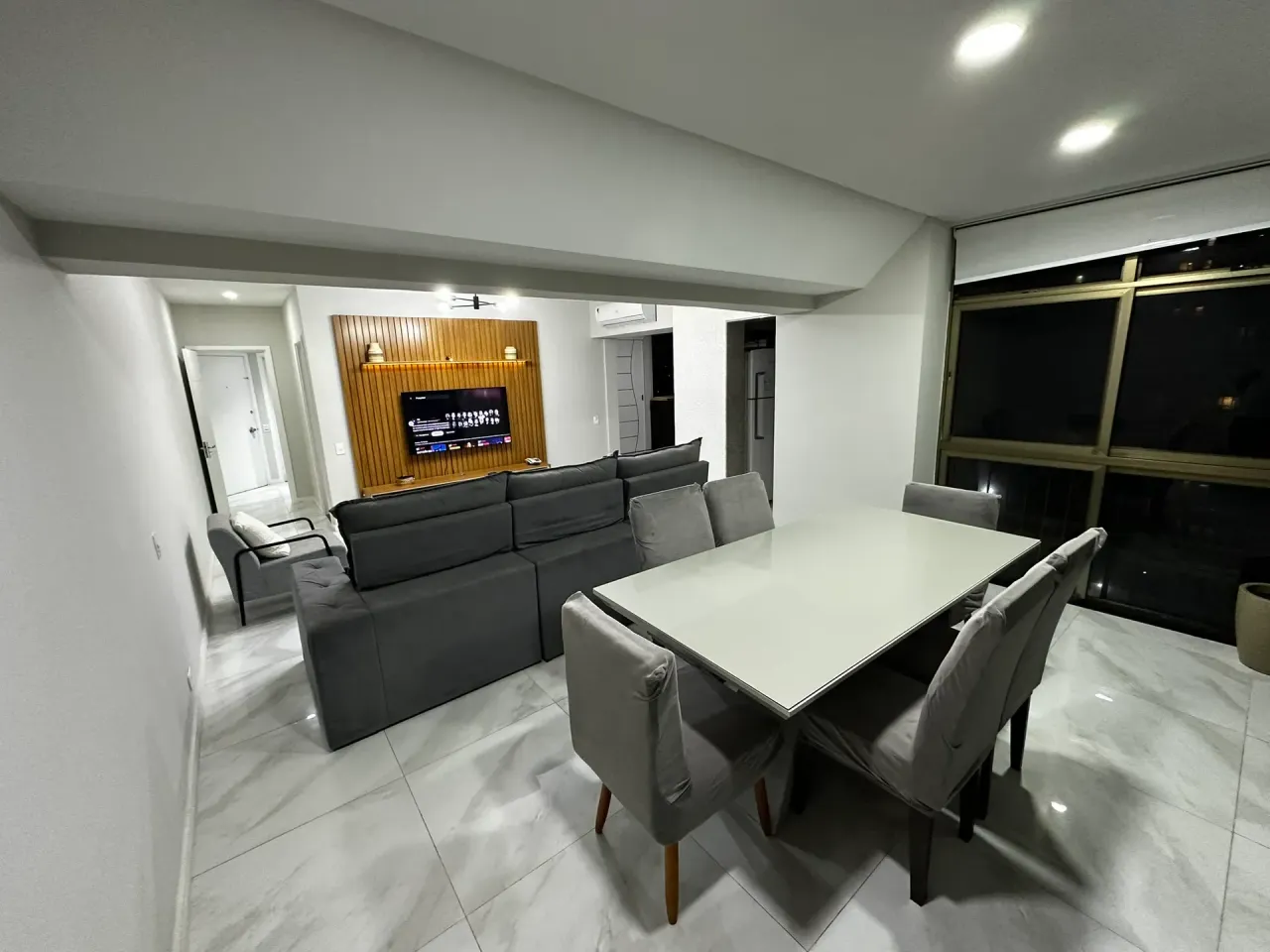 Furnished apartment with 2 bedrooms and 2 parking spaces — photo 8