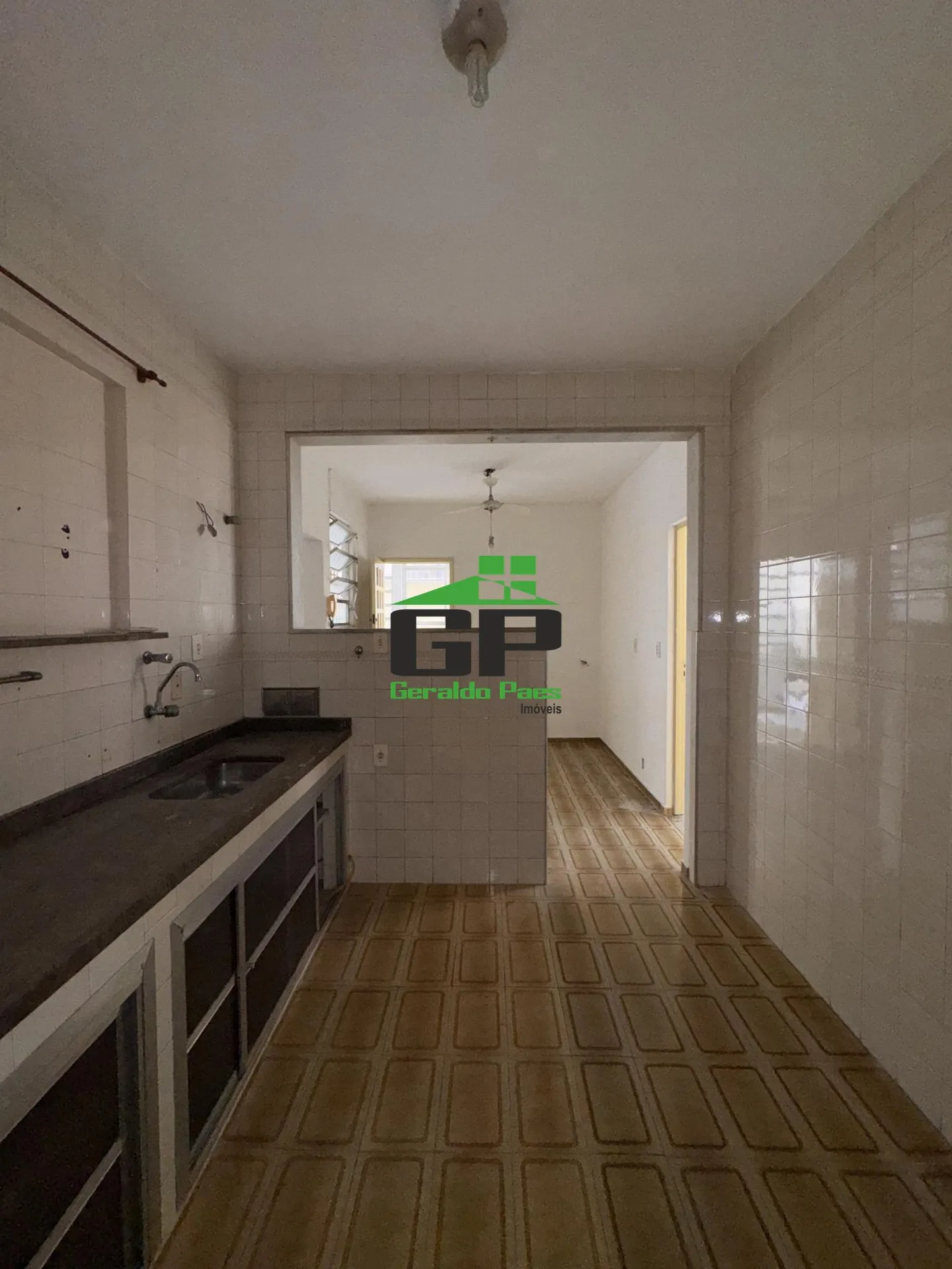 Unfurnished house with 4 bedrooms and a balcony — photo 22