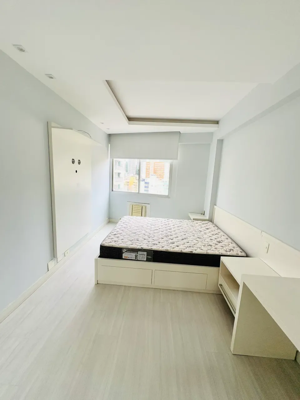 Furnished 1-bedroom apartment with a separate kitchen — photo 3