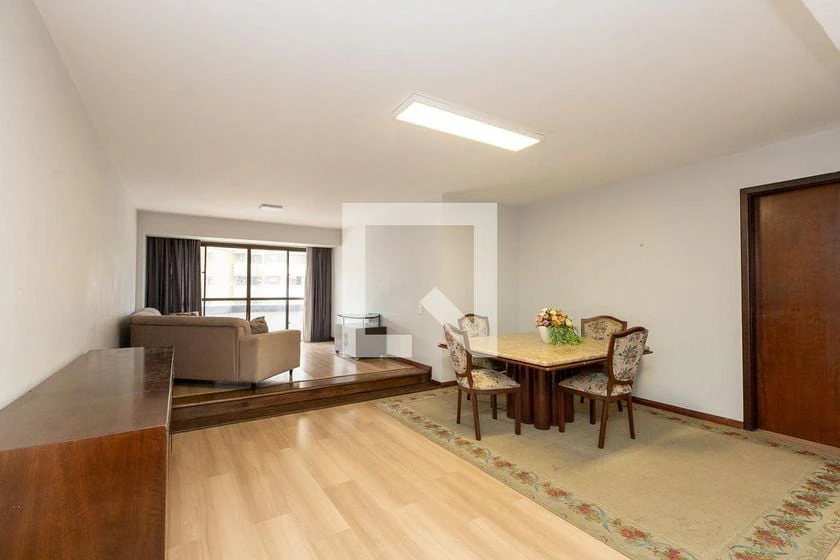 Apartamento de 4 quartos com varanda e 165 m² — photo 7