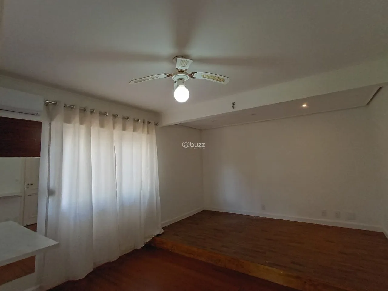 House with 4 en-suite rooms and 6 bathrooms, 301 m² — photo 24