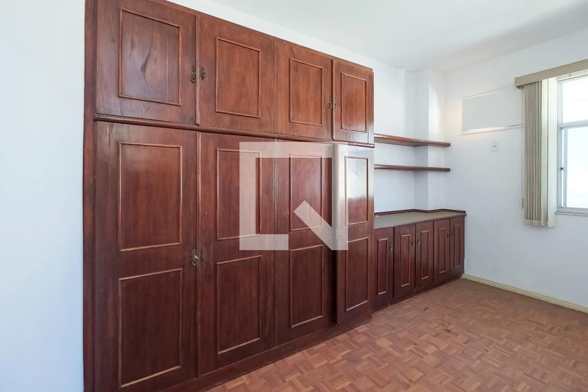 3-bedroom apartment with a mountain view in Rio de Janeiro — photo 38