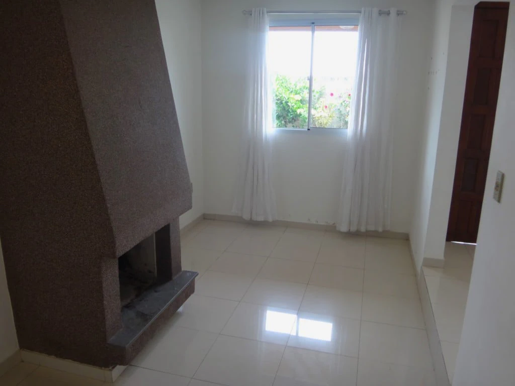 3-bedroom house with a home office in Curitiba — photo 18