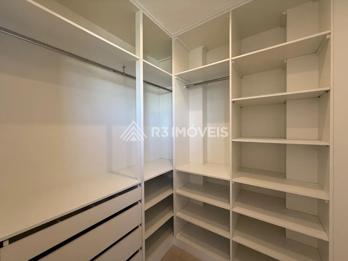 3-bedroom apartment with a closed gas kitchen — photo 21