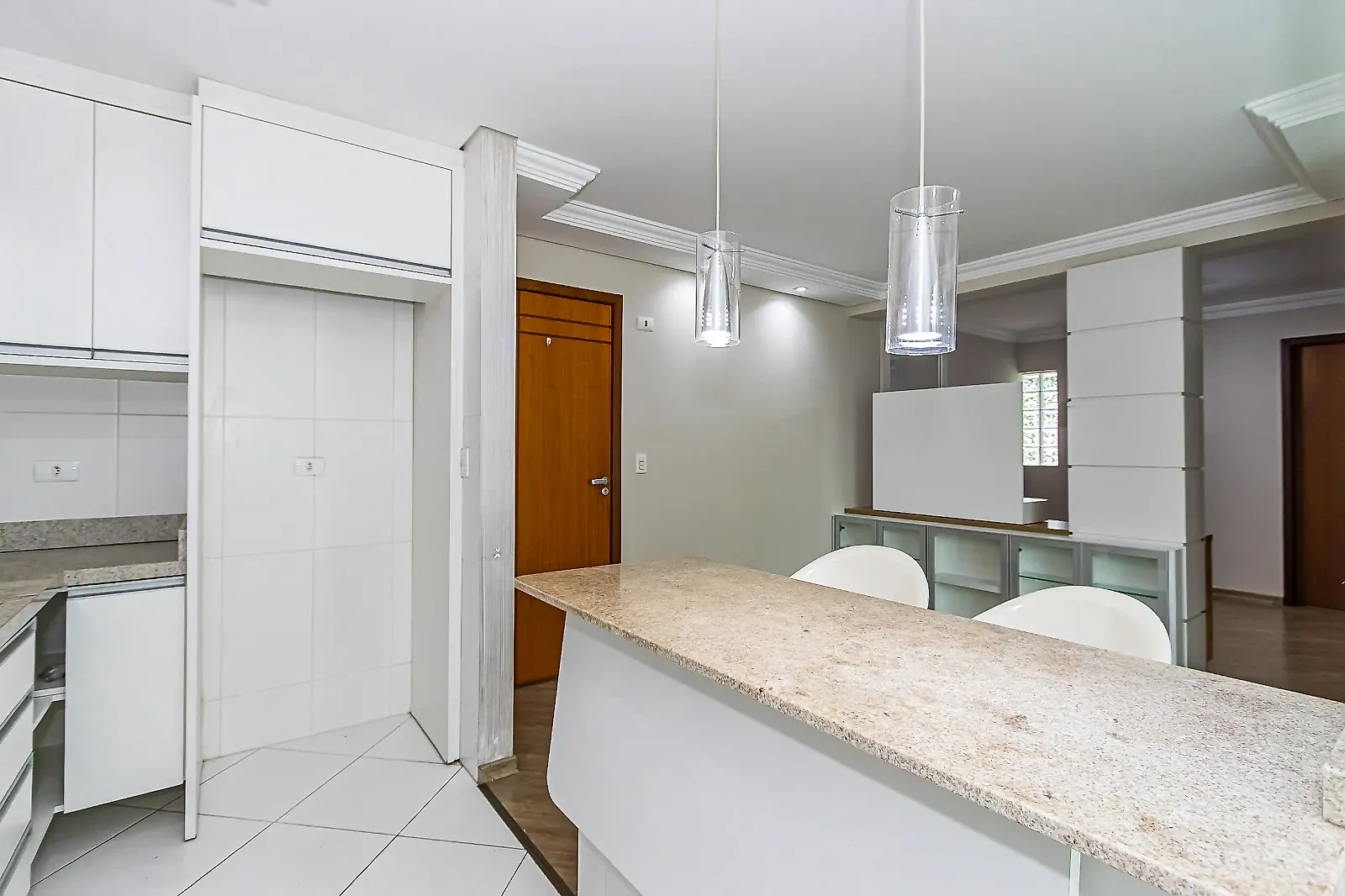 Apartamento de 2 quartos com varanda gourmet, Bacacheri — photo 39