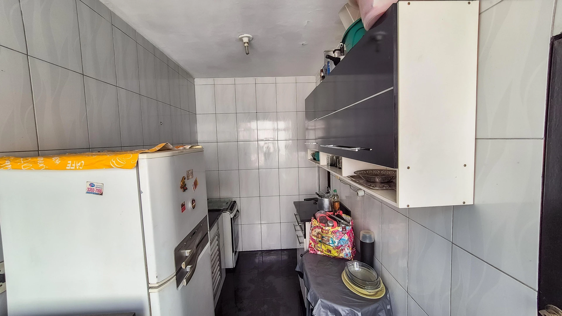 Furnished 2-bedroom apartment with 1 bathroom — photo 39