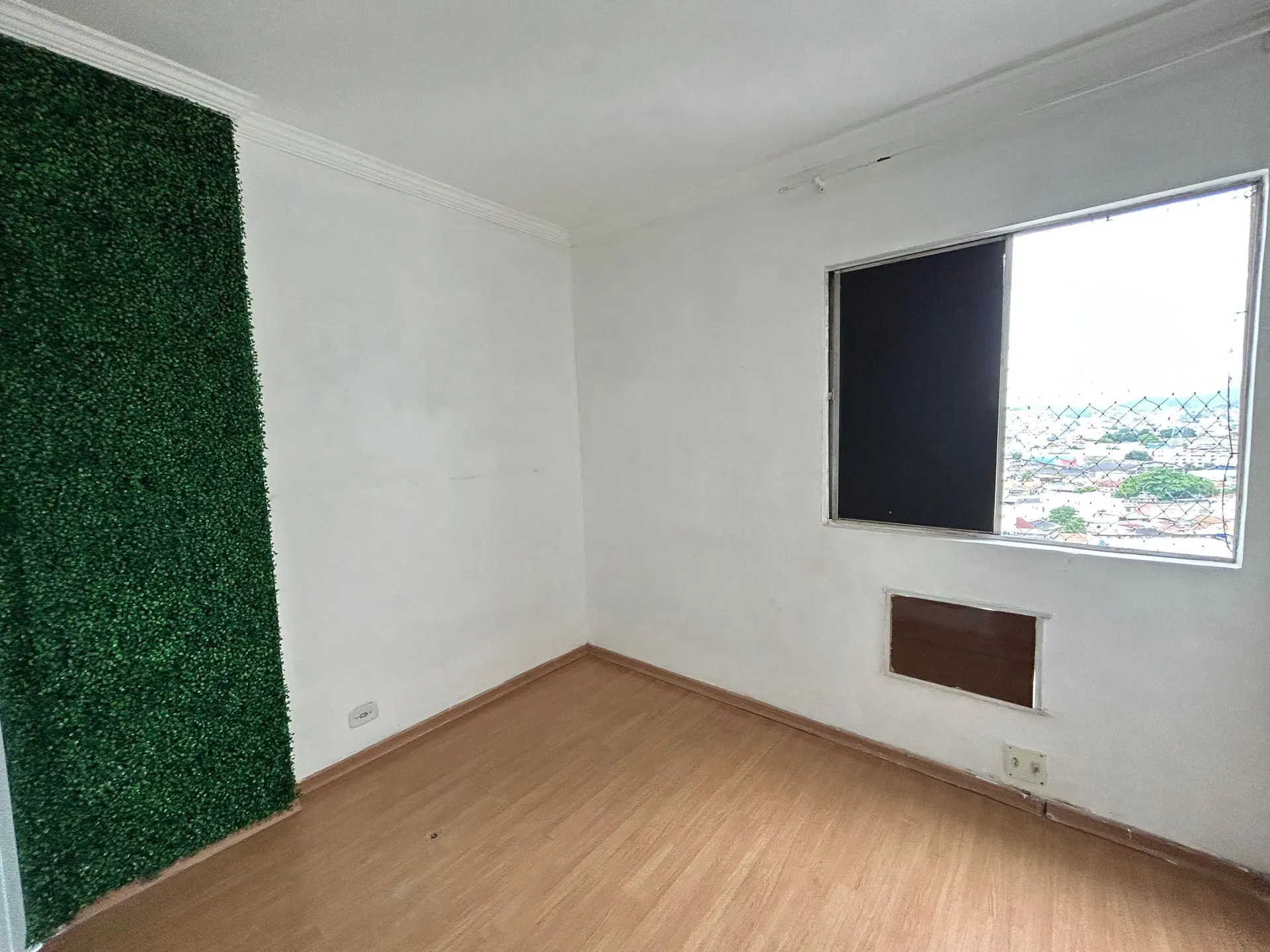 Home office in a 2-bedroom apartment, 47 m² — photo 20