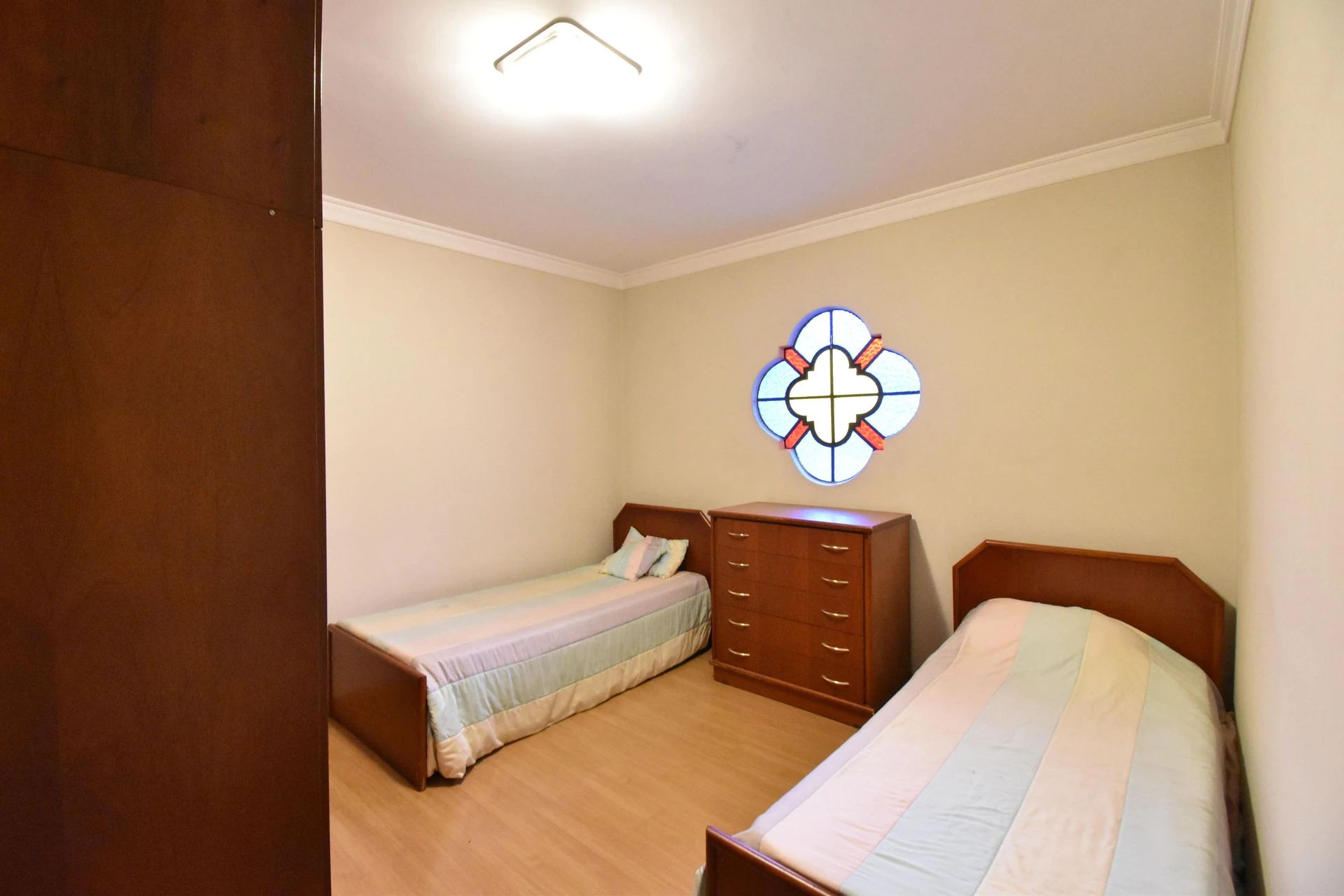 Casa mobiliada com 5 quartos e 3 suítes — photo 33