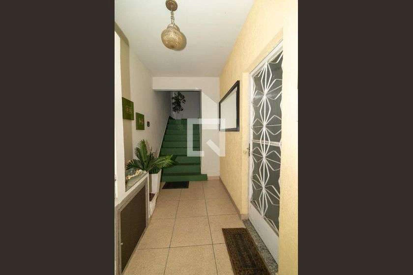 Rental house with 2 bedrooms and separate kitchen
