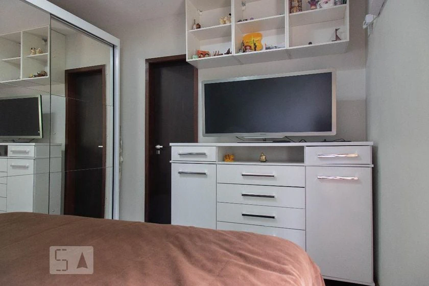 Rental apartment with 4 bedrooms and 150 m² — photo 17